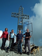 46 e siamo in vetta al Pizzo Arera (2512 m.) 